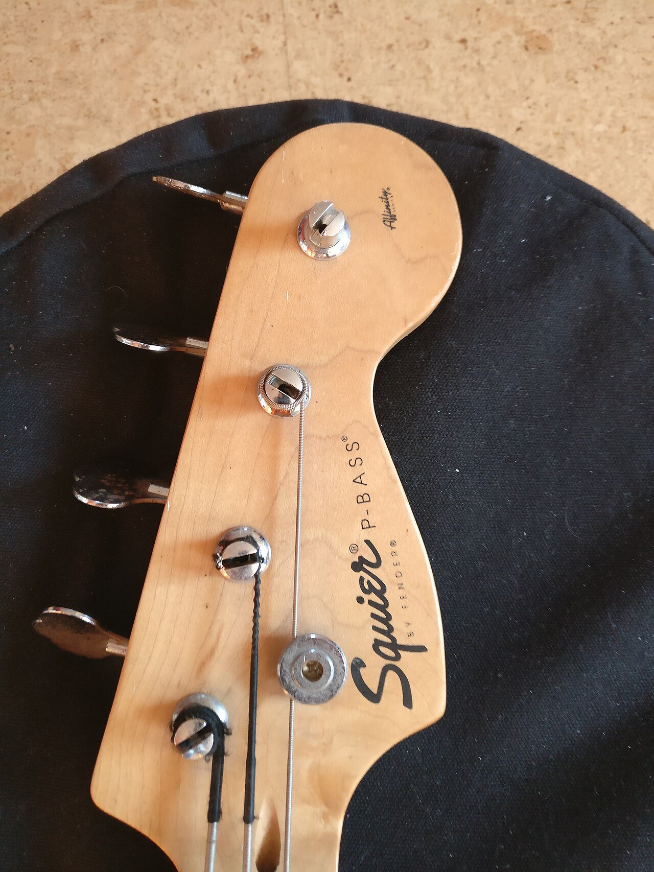 Fender Precision Bass
