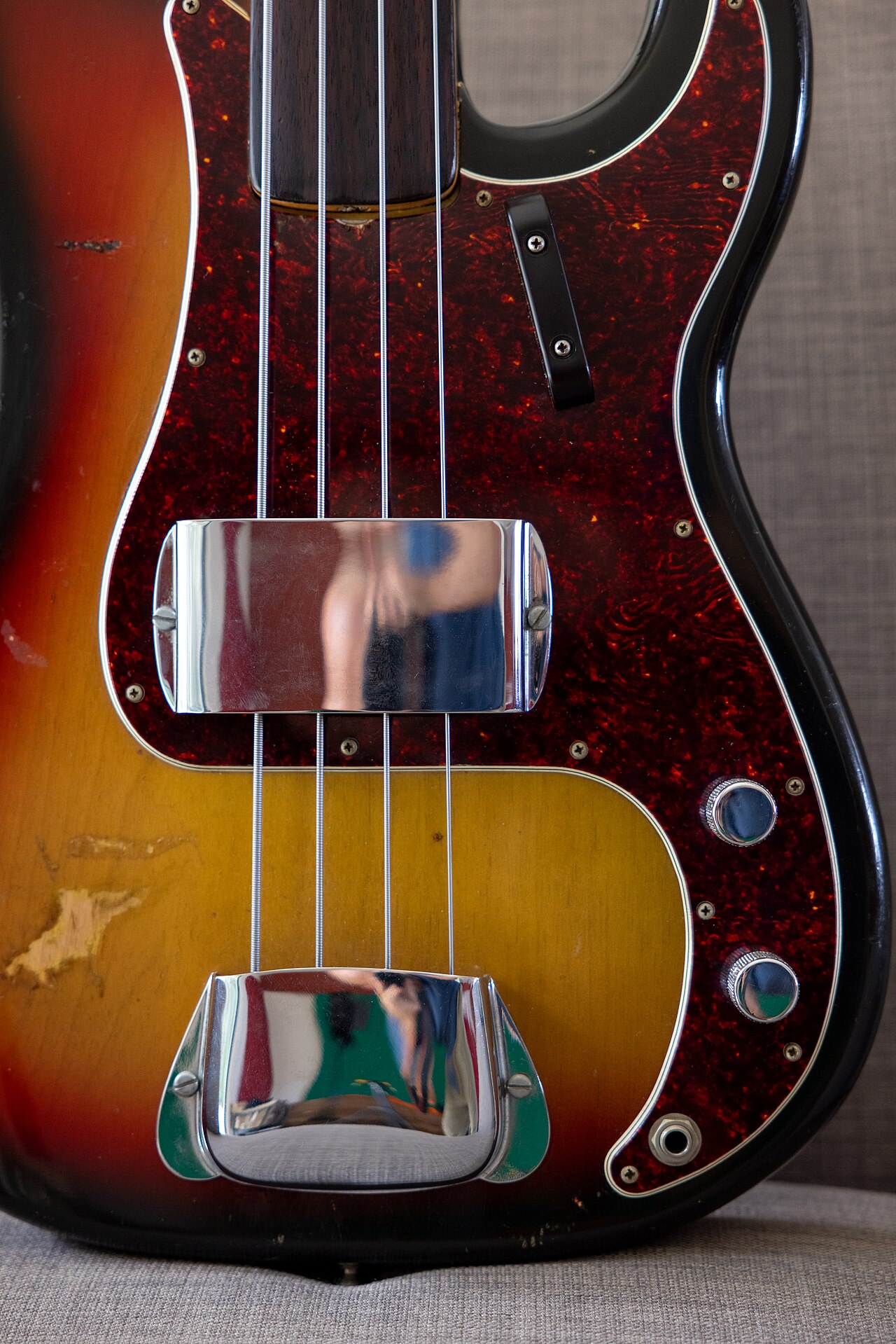 Fender Precision Bass